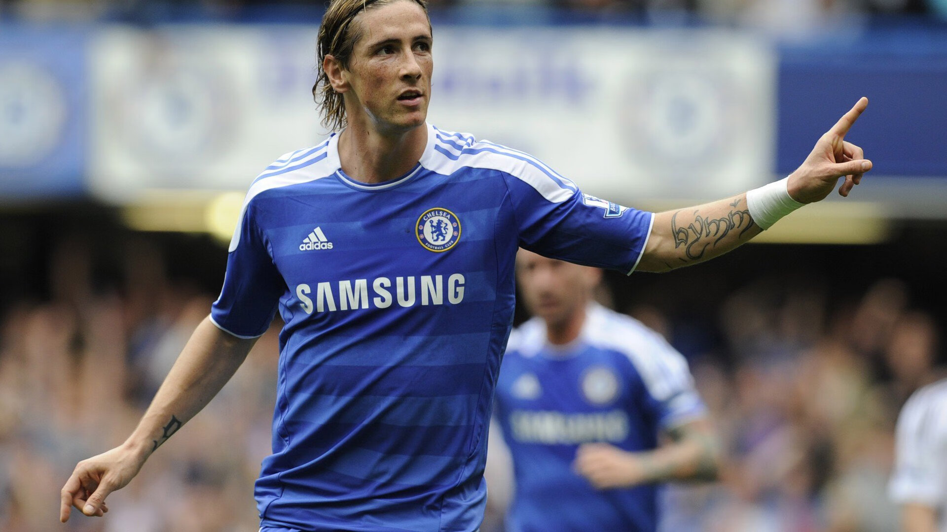 欧冠决赛焦点战，太阳血拼北京队，当两种文明在绿茵场对撞